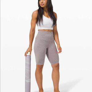 Lululemon High Rise Align Short Lunar Rock 10”